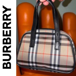 AUTHENTIC BURBERRY LONDON | Rare Find Vintage Mini handbag